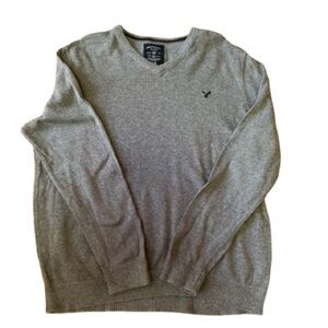 American Eagle Gray V Neck Sweater